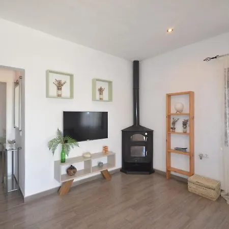 Holiday home Casa Azuara