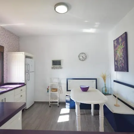 Holiday home Casa Azuara